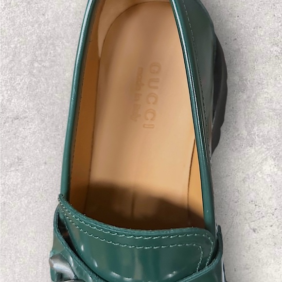 Gucci Logo Chunky Loafers - Picture 5 of 12